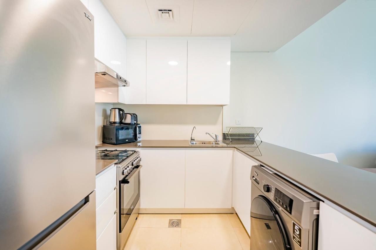 Expo Village Serviced Apartments Dubai Luaran gambar